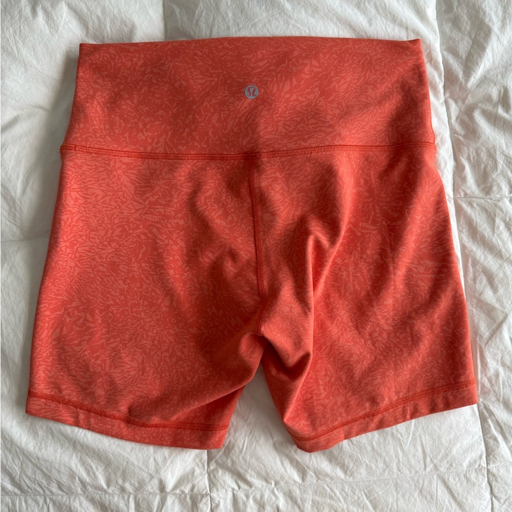 EUC Lululemon Wunder Train HR Shorts 6” Size 10 Crunch Warm Coral Orange - Picture 5 of 9